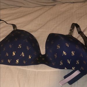 Victoria’s Secret bra t shirt